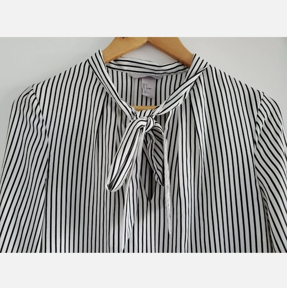 H&M Shirt - Picture 4 of 8